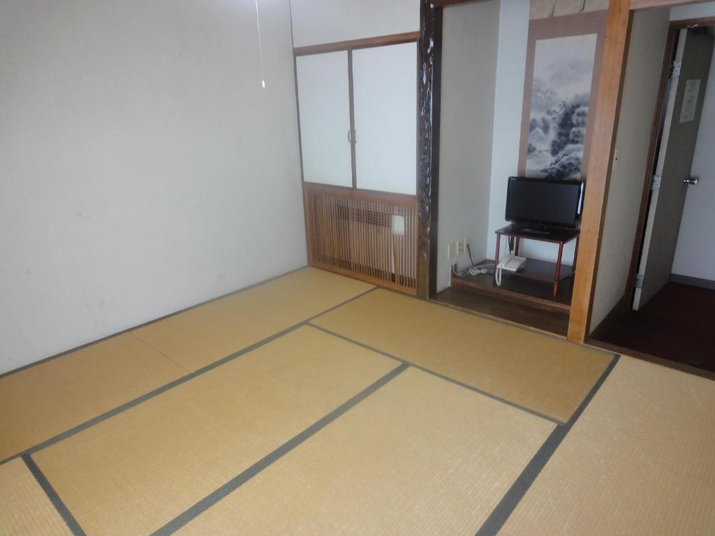 Ryokan Tanada Хиросима Экстерьер фото