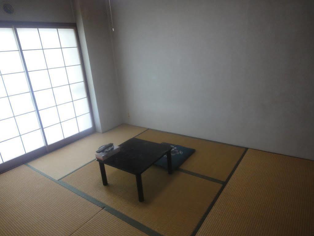 Ryokan Tanada Хиросима Экстерьер фото